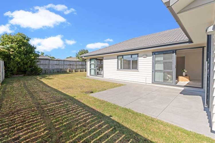 8 Creda Road Wattle Downs_19