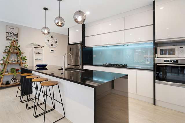 16 Tararua Street Massey_2