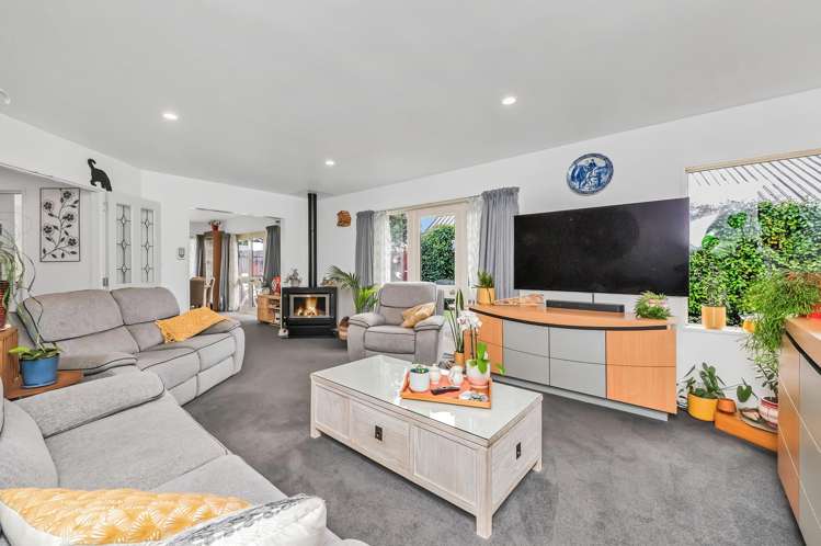 6 Oldham Place Darfield_9