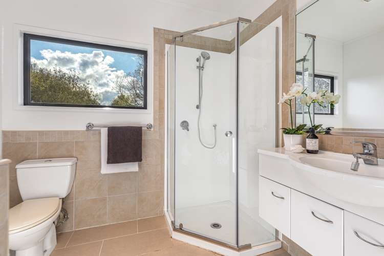 1/18 Redwing Street Browns Bay_9