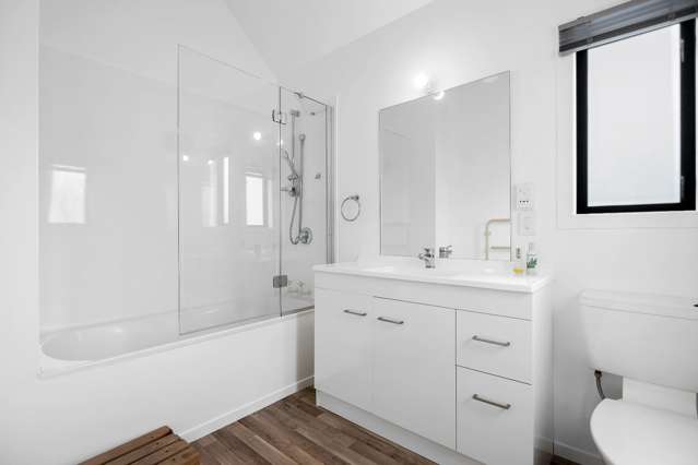 10/140 Office Road Merivale_4