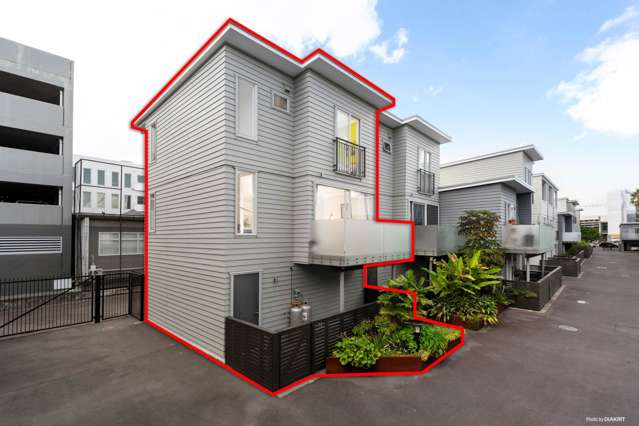 An Affordable Home in Mt Eden!