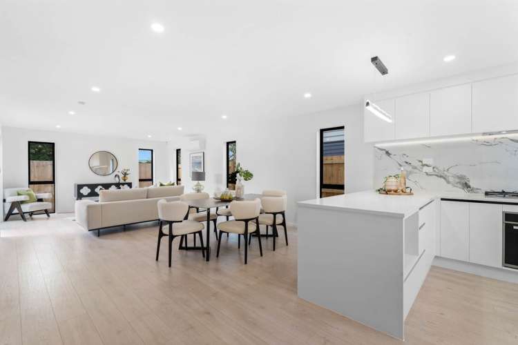 74b Riverpark Crescent Henderson_6