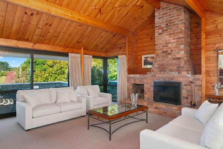 438 Pinnacle Hill Road Bombay_16