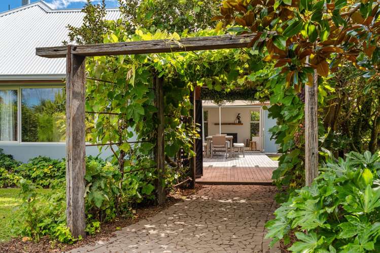 3 Law Street Wainui_19