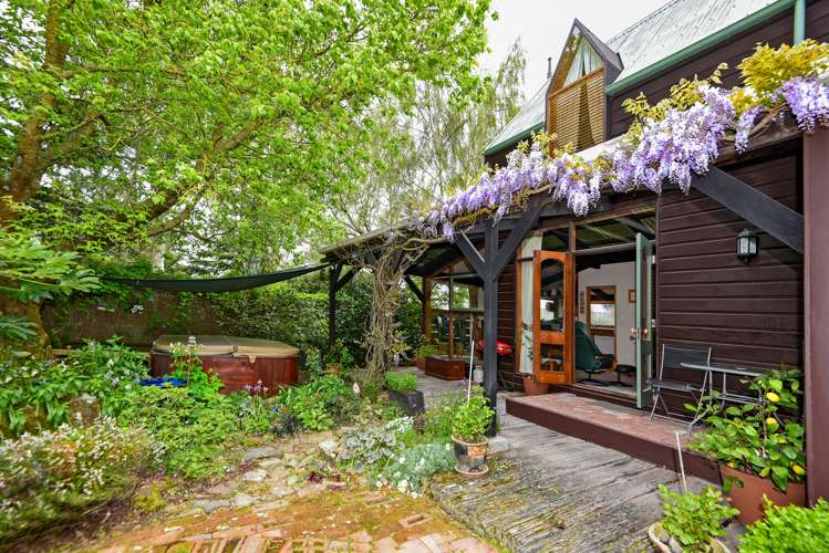 10 Snowdon Place Darfield_6