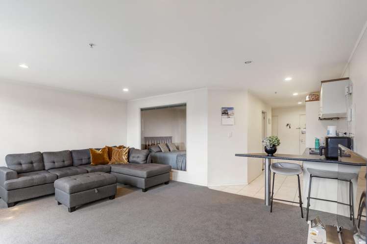 1F/127 Grafton Road_3