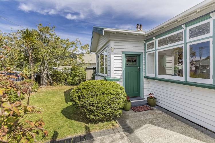10 Hildreth Street Karori_19