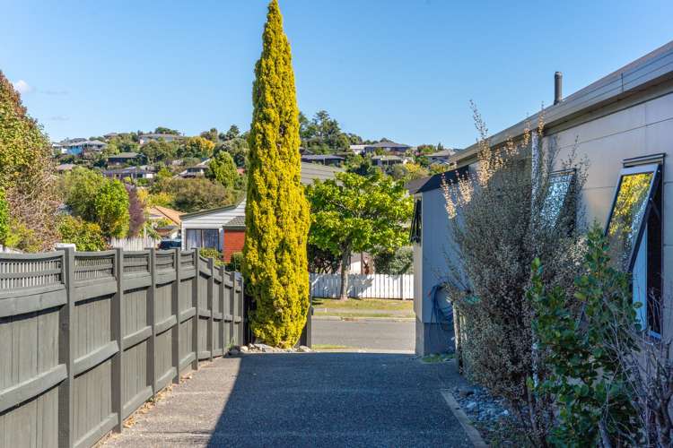 40 Farnham Drive Richmond_20