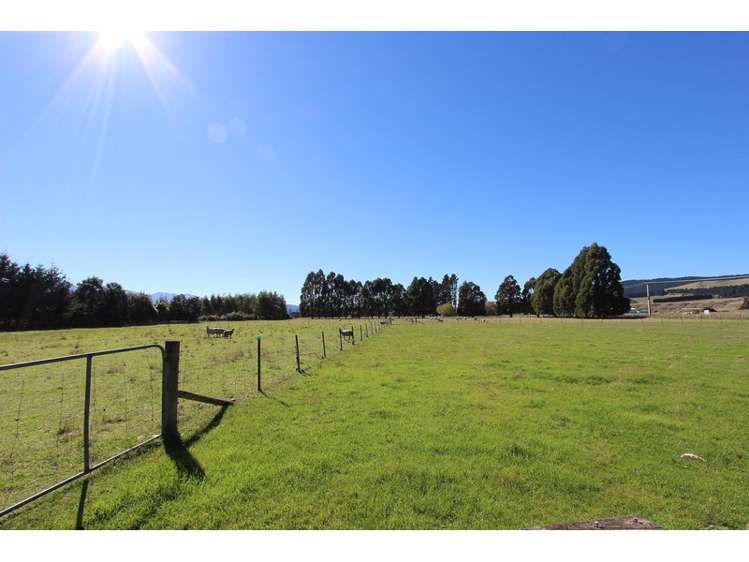 10 Church Lane Wairau Valley_11