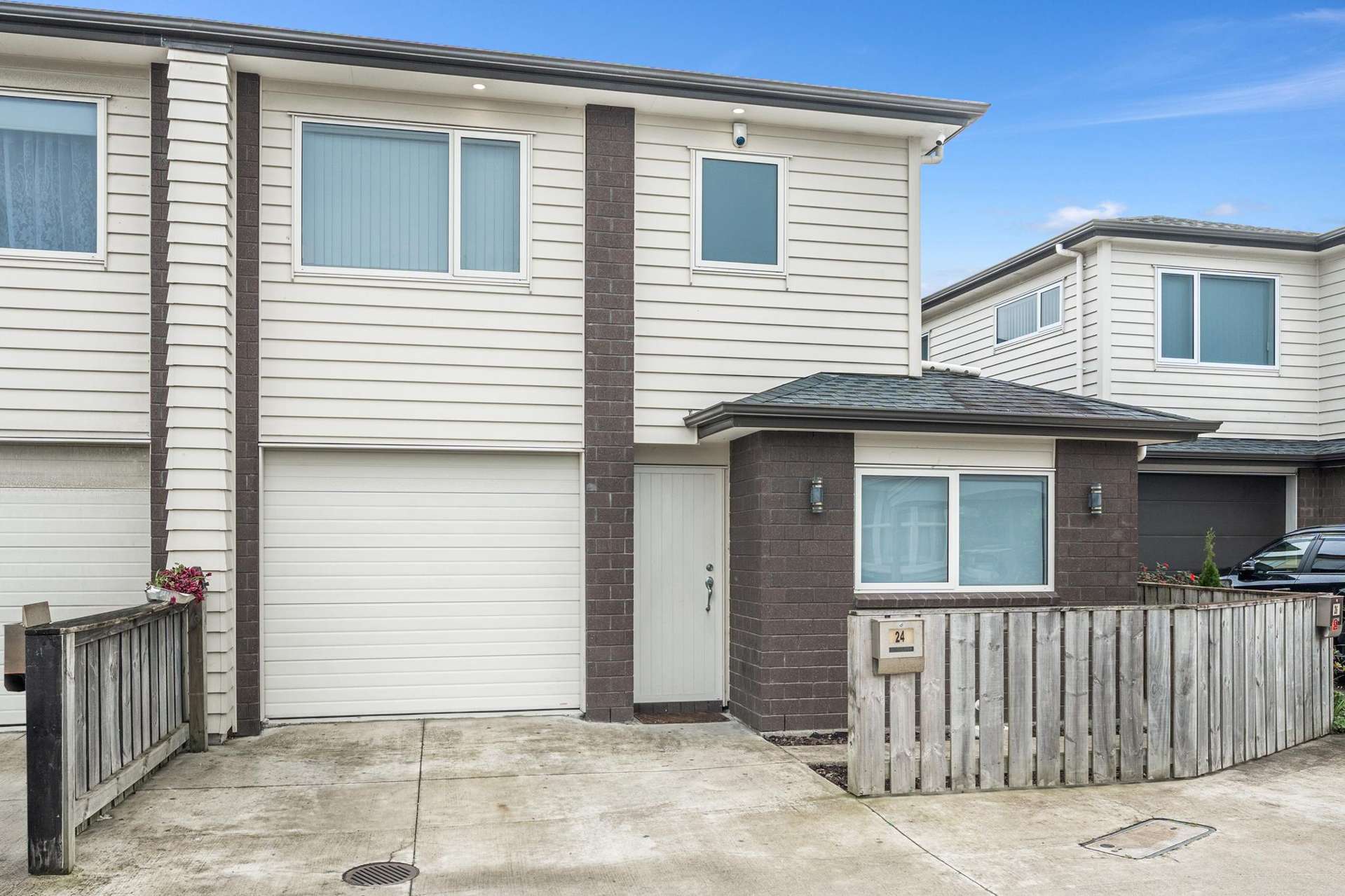 24 Dolbel Place Mangere East_0