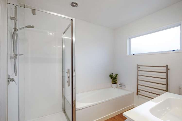 2/31 Barrie Street Addington_9