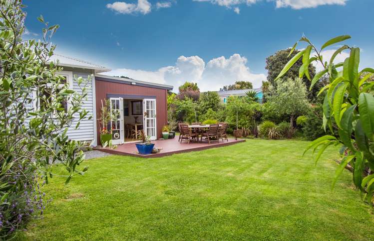 6 Paetawa Road Peka Peka_21