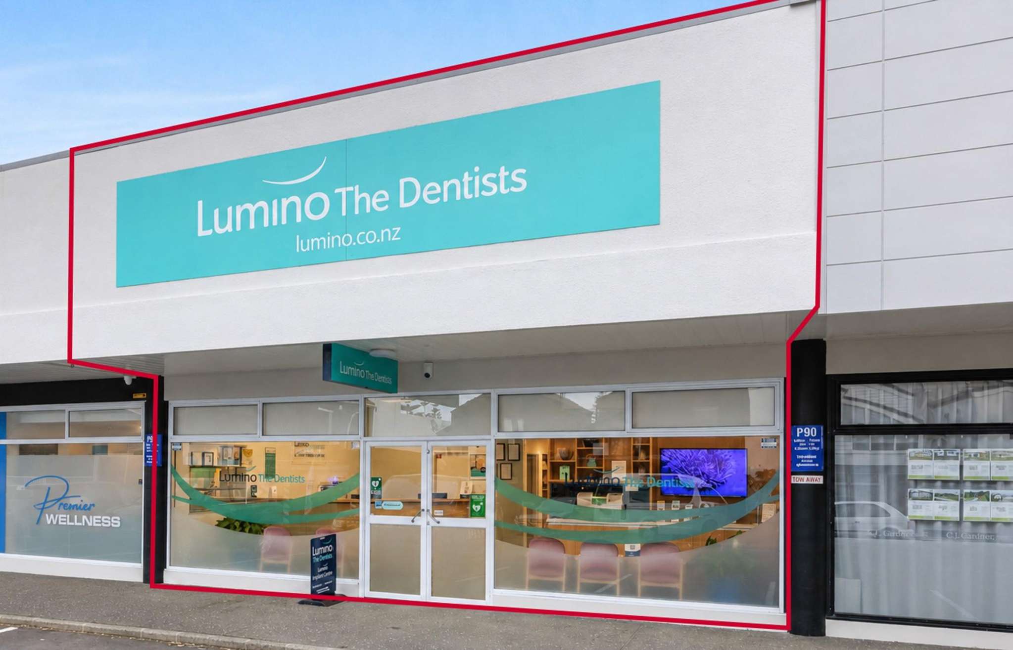 Investors vie for bite at dentist clinic