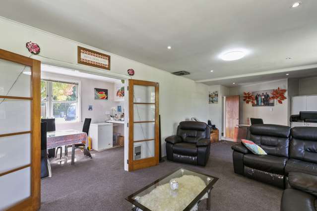 38 Davidson Crescent Tawa_4