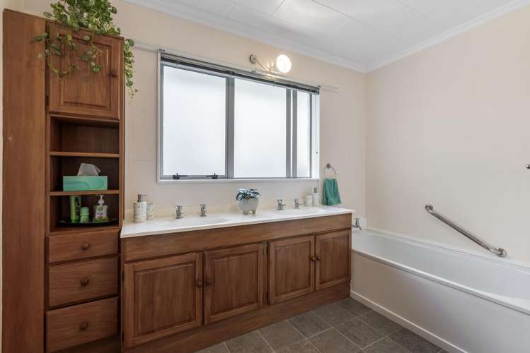 7b Roto Street Westown_9