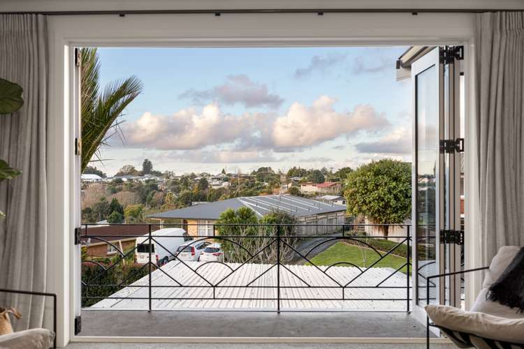 33 Upland Street Brookfield_7