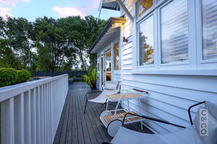 56 Queen Street Riverhead_28