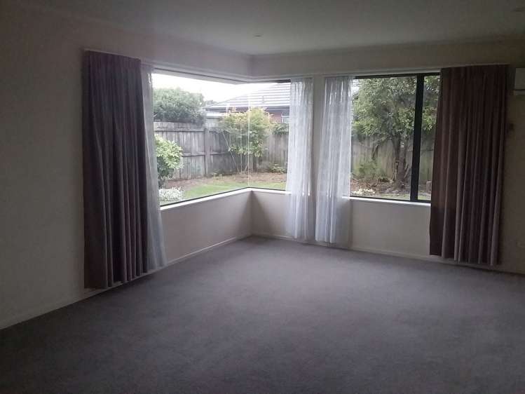 82 Aldinga Avenue Stoke_7