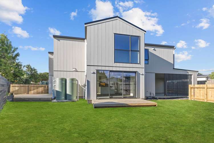 Lot 4 & 5, Tawa Crescent_0