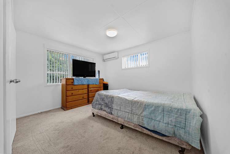 2/10A Lupton Road Manurewa_11