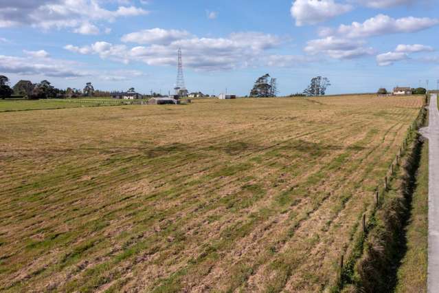 157 Nixon Road Taupaki_2