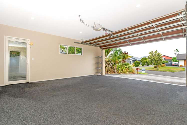 11 Charteris Rise Riverdale_20