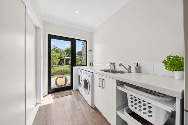 9 Campbell Drive Martinborough_20