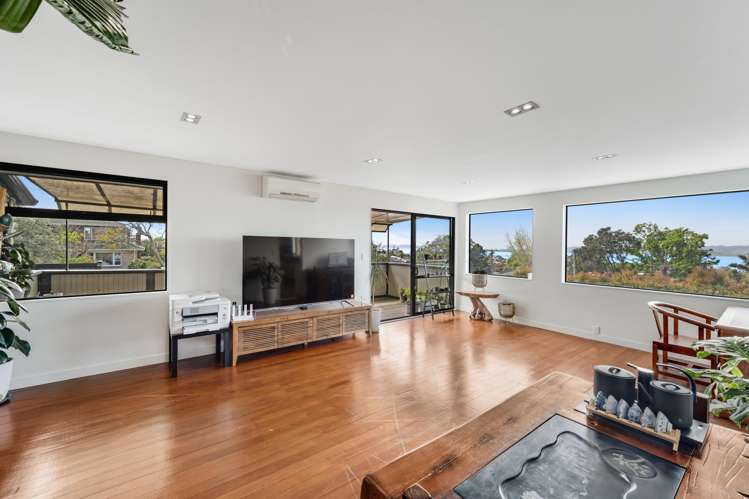 21 Beach Road_5