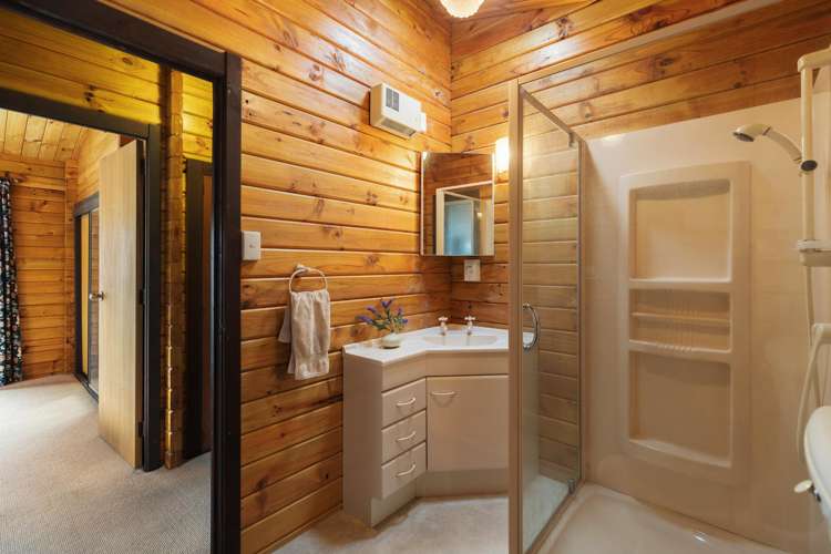 18 Thomson Street Arrowtown_11