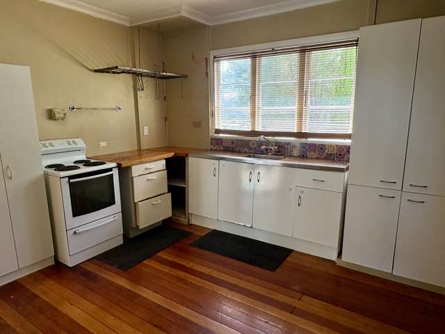 27 Shakespeare Street Te Aroha_2