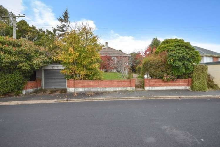 31 Columba Avenue Calton Hill_10