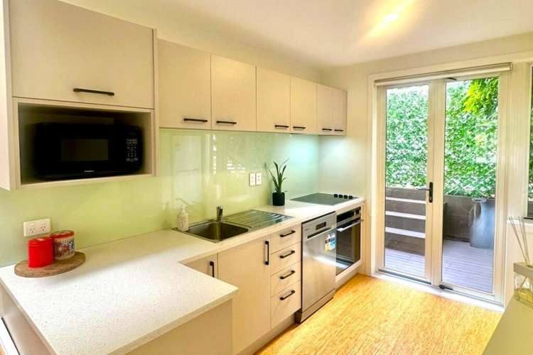 9/27 Birdwood Crescent Parnell_6