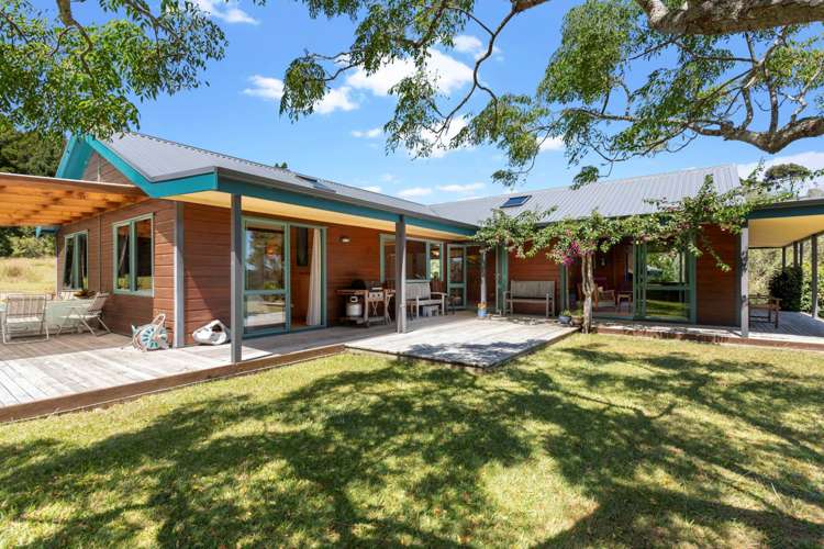 263 Muriwai Valley Road Muriwai_6