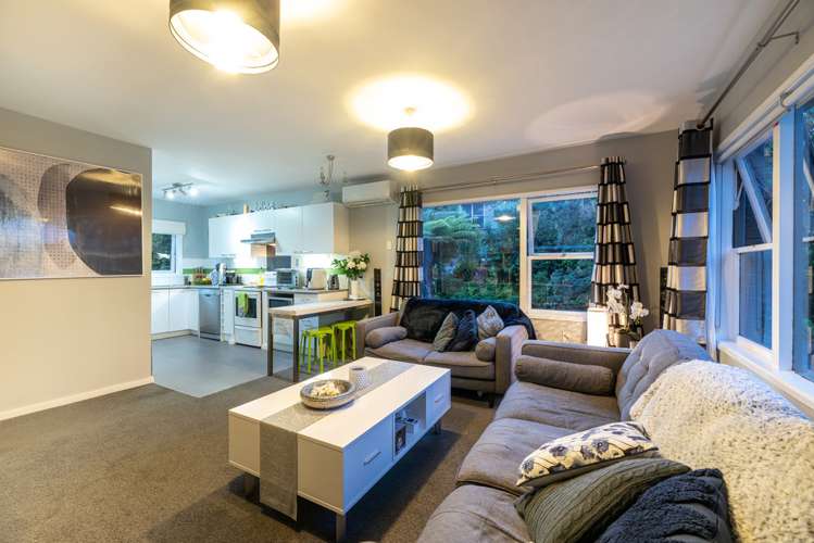 2/37 Eaton Road Hillsborough_5