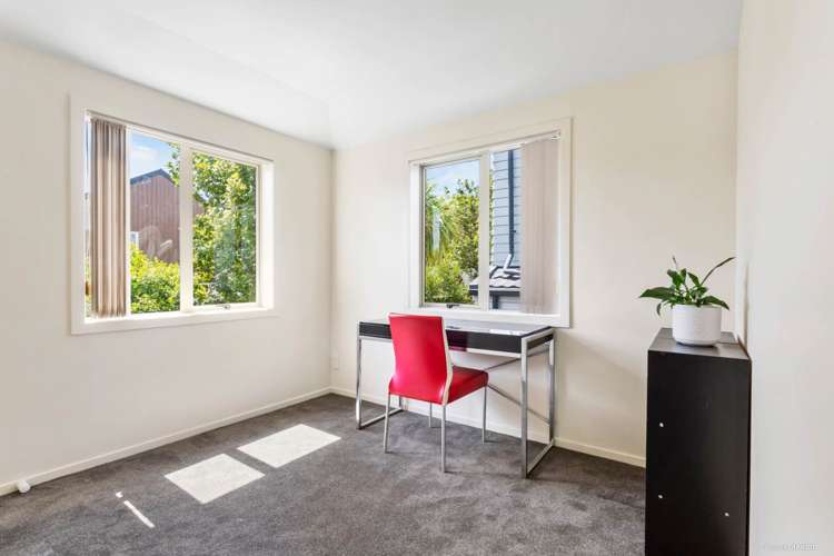 4/20 Fields Parade Oteha_13