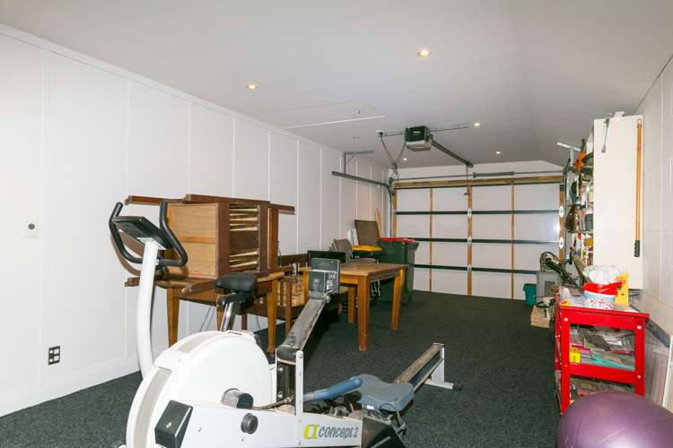 133 Totara Road Miramar_21