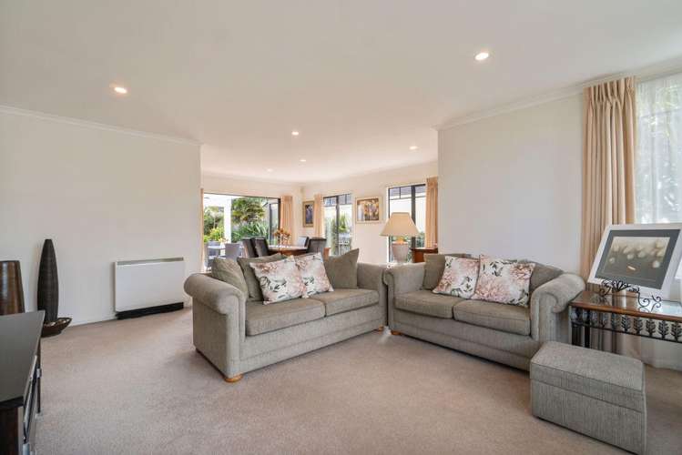 8 Cellarmans Street Te Atatu Peninsula_5