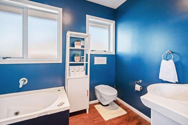 2 Warblington Street Aranui_9