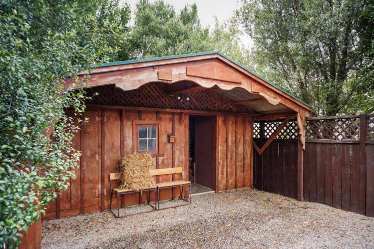 1141 Makino Road Halcombe_28