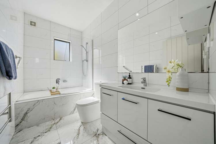 8 San Casello Rise Henderson_12