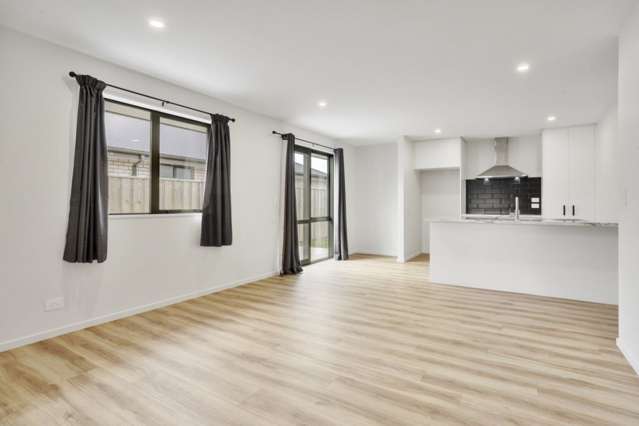 24 Mehrtens Crescent Woodend_3
