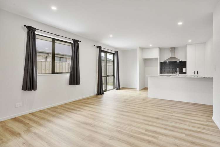 24 Mehrtens Crescent Woodend_3