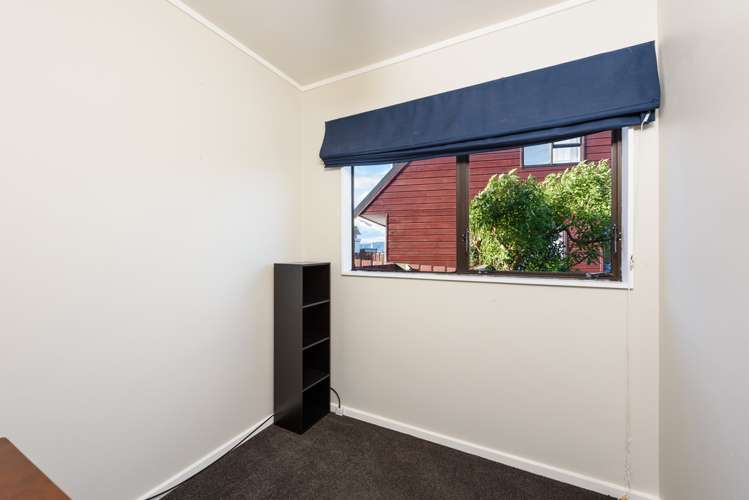 8 Rangitane Street Maupuia_18