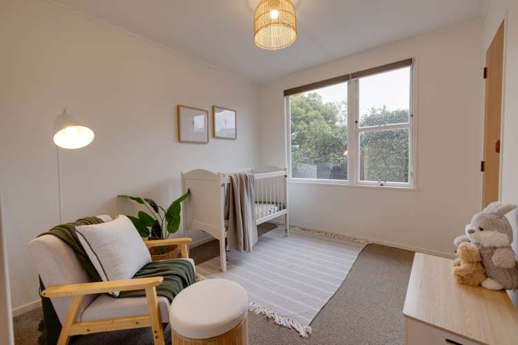 21 Flaxmere Avenue Flaxmere_11