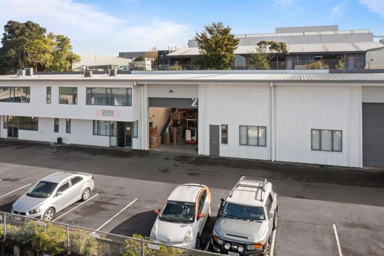 2/77 Porana Road Wairau Valley_1