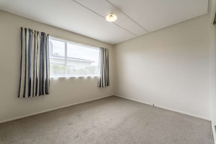 2/164 North Street West End_10