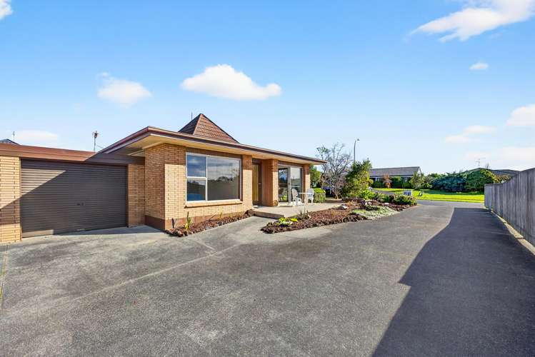 1/15 Serrita Avenue Sunnyhills_21