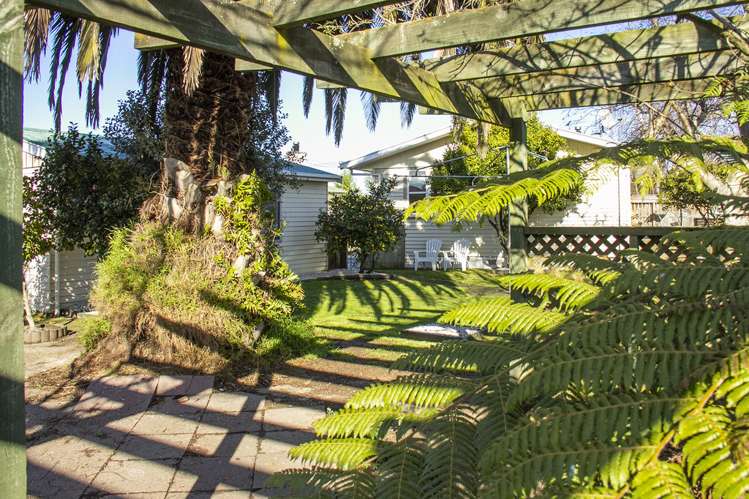 28 Fergusson Street Solway_16