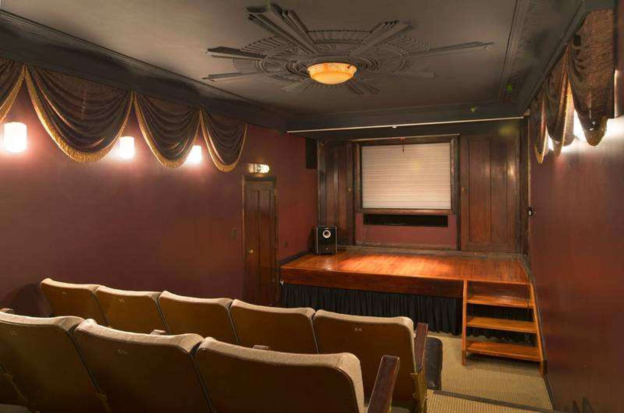 Is this house home to NZ's smallest cinema?